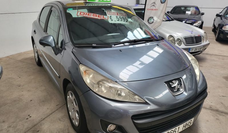Peugeot 207, 1.4HD diesel, year 2012, 127,000km, music, air-conditioning etc, sold with 1 year guarantee, asking 5,985e. Finance available. Tel 922 736451