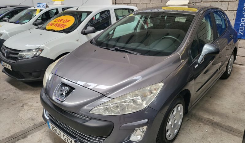 Peugeot 308 1.6, year 2010, 122,000km, music, air-conditioning etc, sold with 1 year guarantee, asking 5,995e, finance available. Tel 922 736451