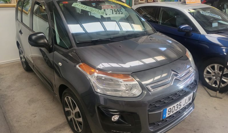 Citroen C3 Picasso 1.4, year 2015, one owner with 113,000km music, air-conditioning etc, sold with 1 year guarantee, asking 7,995e, 100%no deposit finance available. Tel 922 736451