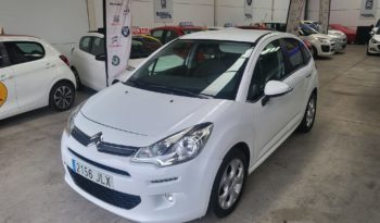 Citroen C3, 1.2, año 2016, un solo dueño con 120.000km, "live edition" con aleaciones de fábrica, sistema de navegación y música con pantalla táctil, aire acondicionado, etc, se vende con 1 año de garantía, pidiendo 7.995e. El 100% de la financiación de los depósitos no está disponible. Tel 922 736451