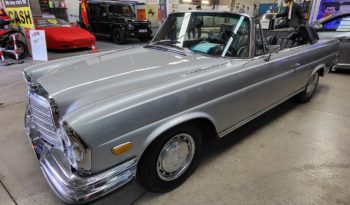 Mercedes 280 SE 3.5 V8 convertible, built 1968, 40,000km historic registration, factory air-conditioning fitted from new, a fast appreciating true classic and can only be descibed as beautiful, asking 225,000e, would consider apartment, house, finca in exchange, cash either way. Tel 922 736451