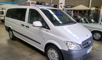 AUTOMATIC, Mercedes Vito 2.2, 113CDi , 140cv, year 2014, 204,000km, 9 seats, music, air-conditioning etc, Automatic gears, 1 year guarantee, asking 17,995e. Finance available. Tel 922 736451