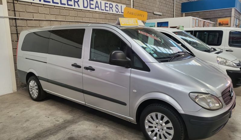 Mercedes Vito 2.2 cdi, año 2007, 274.000km, 6 asientos con espacio trasero de carga cerrado, música, aire acondicionado, etc, en proceso de matriculación española, se vende con 1 año de garantía, pidiendo 12.995e, tel 922 736451