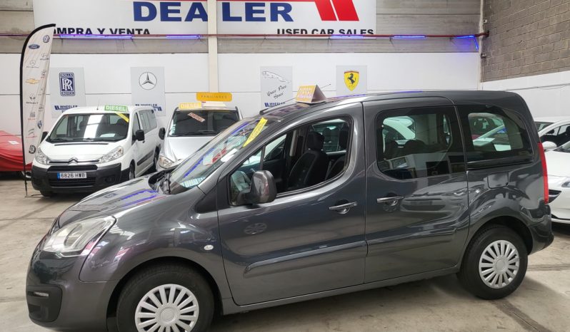 Citroen Berlingo 1 6HDi year 2015, 183,000km, music, air-conditioning etc, sold with 1 year guarantee, asking 11,995e. .100%no deposit finance available. Tel 922 736451
