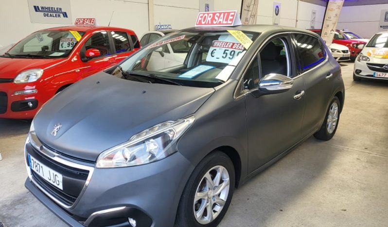 Peugeot 208 1.2, year 2015, 109,000km, music, air-conditioning etc, sold with 1 year guarantee, asking 5,995e, 100%no deposit finance available. Tel 922 736451