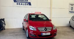 Mercedes B 180