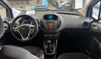 Ford Courier Turneo full