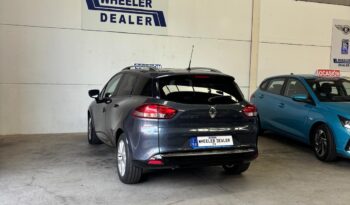 Renault Clio ST full