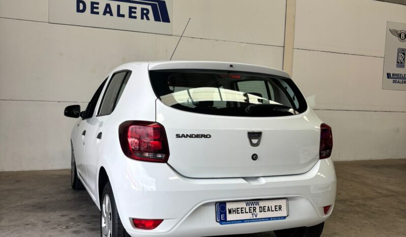 Dacia Sandero lleno