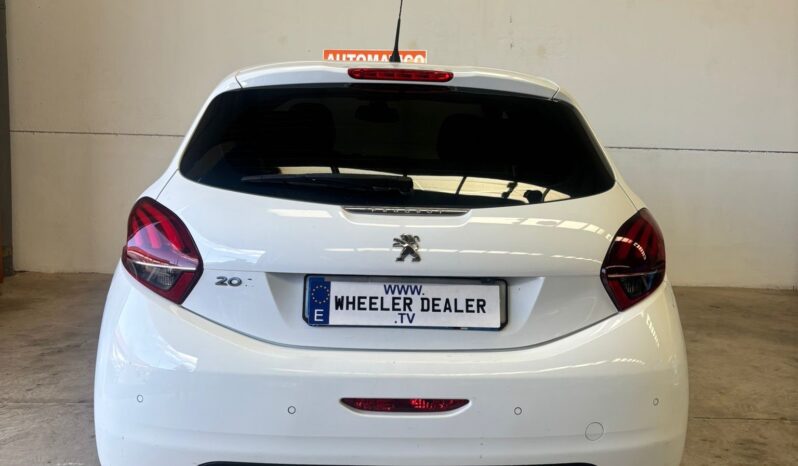 Peugeot 208 Allure full