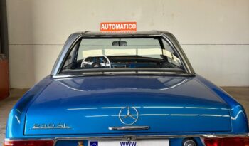 Mercedes-Benz 230 SL Pagoda lleno