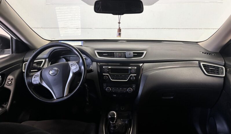 Nissan X-Trail full